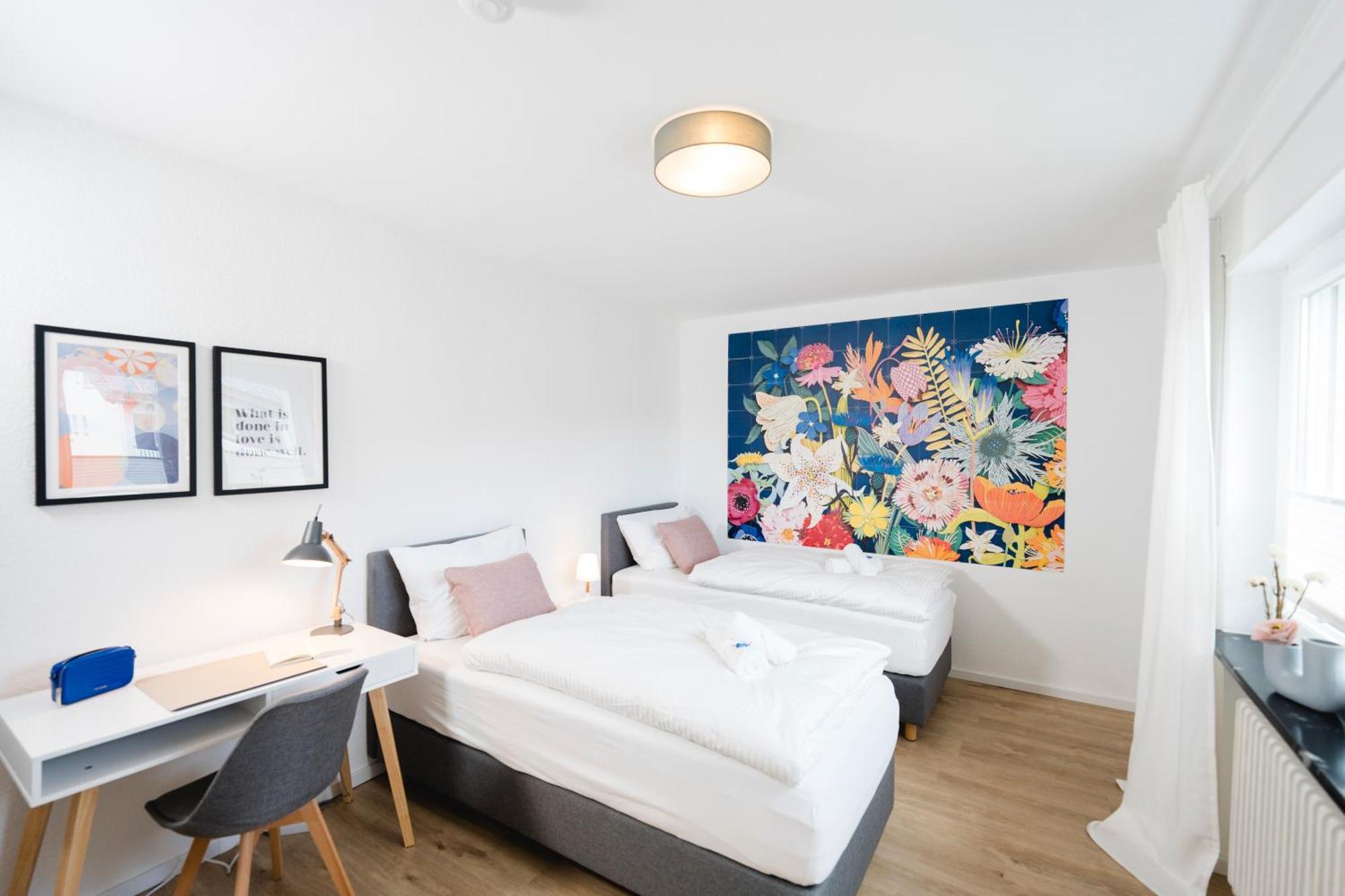 Stadtrand Oase Karlsruhe Mit Balkon Luaran gambar
